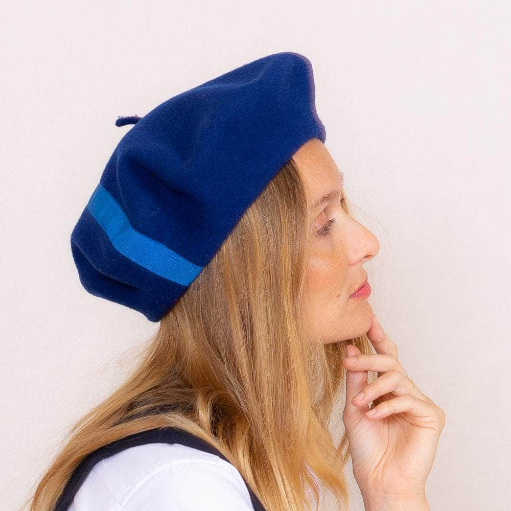 Lacerise-sur-le-chapeau Bleu de France / TU Béret Graphique Bleu de France