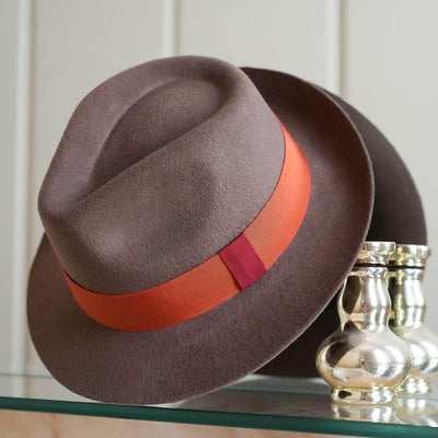 Lacerise-sur-le-chapeau Confiance / XS Chapeau Feutre Le Trendy