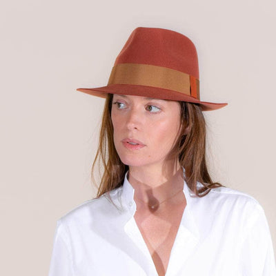 Lacerise-sur-le-chapeau Chapeau Feutre Trendy - Délice model