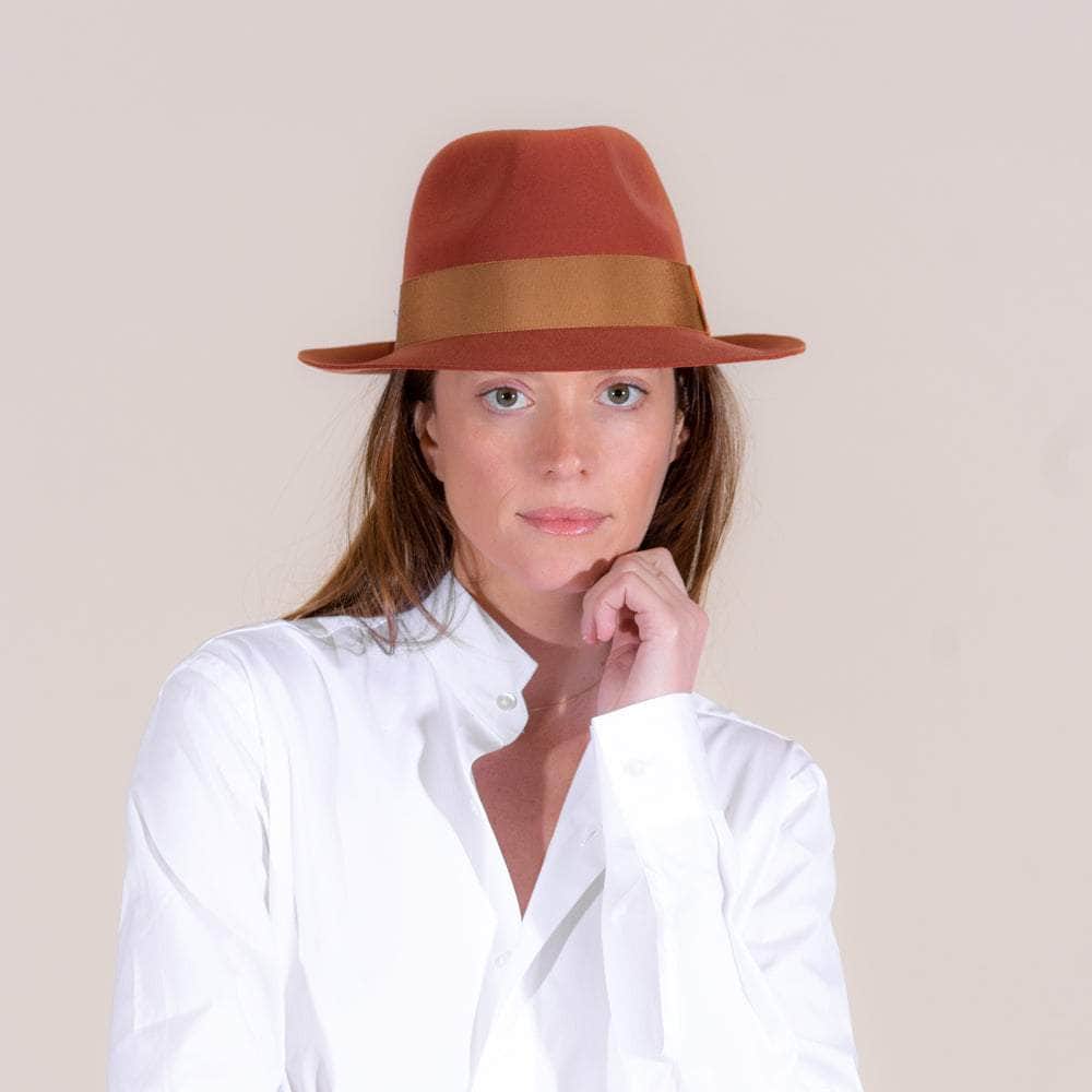 Lacerise-sur-le-chapeau Chapeau Feutre Trendy - Délice model