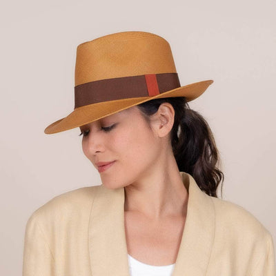 Lacerise-sur-le-chapeau Chapeau Panama Le Trendy