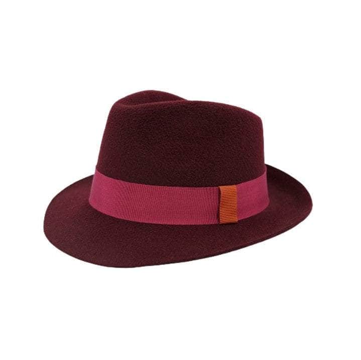 Lacerise-on-the-hat Drunk / 53 Le Trendy Hat